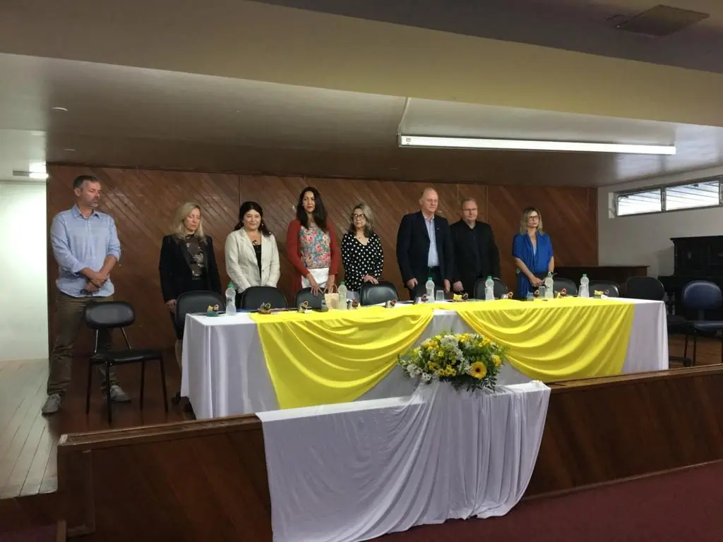 Mesa de Autoridade do XXVII Encontro Estadual de Supervisores Escolares de Santa Catarina