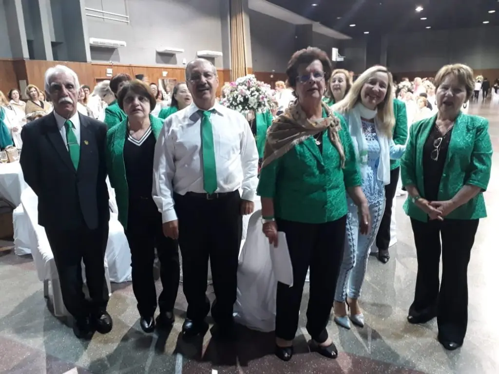 Presidente da AOESC, Sra. Diléia com os membros da Diretoria da ACP.