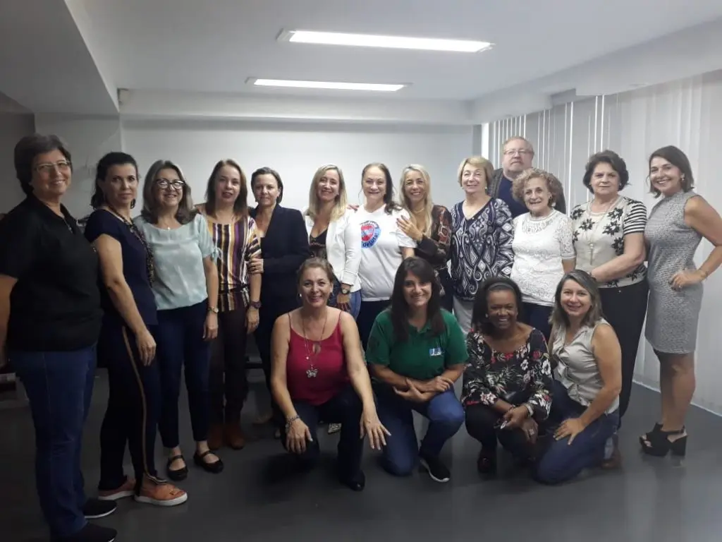 Participantes do XXV Fórum Nacional das Entidades Representativas dos Especialistas de Educação.